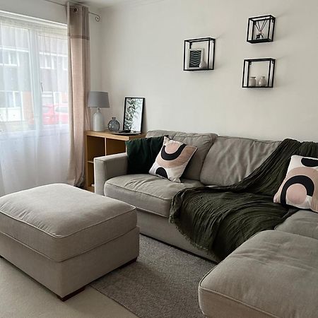 Villa Stylish 3 Bed House Hitchin Extérieur photo